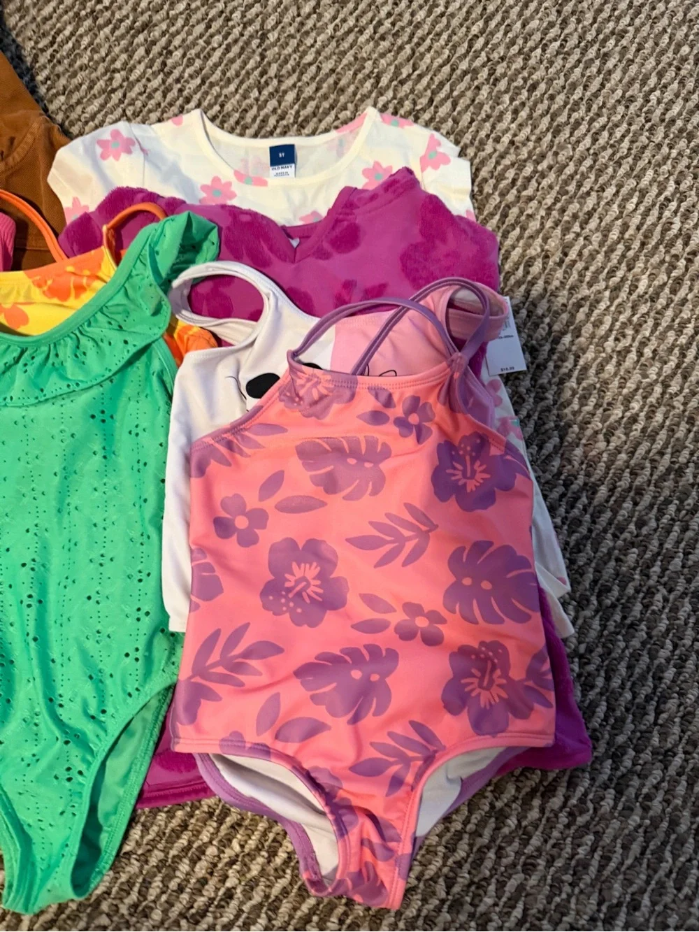 3T lot - Old Navy Girls Pink Princess Rash Guard & Mixed Swim Set